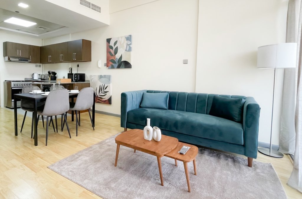Дубай: Elite LUX Holiday Homes - Superb & Convenient 2 BR Duplex in Silicon Oasis Dubai