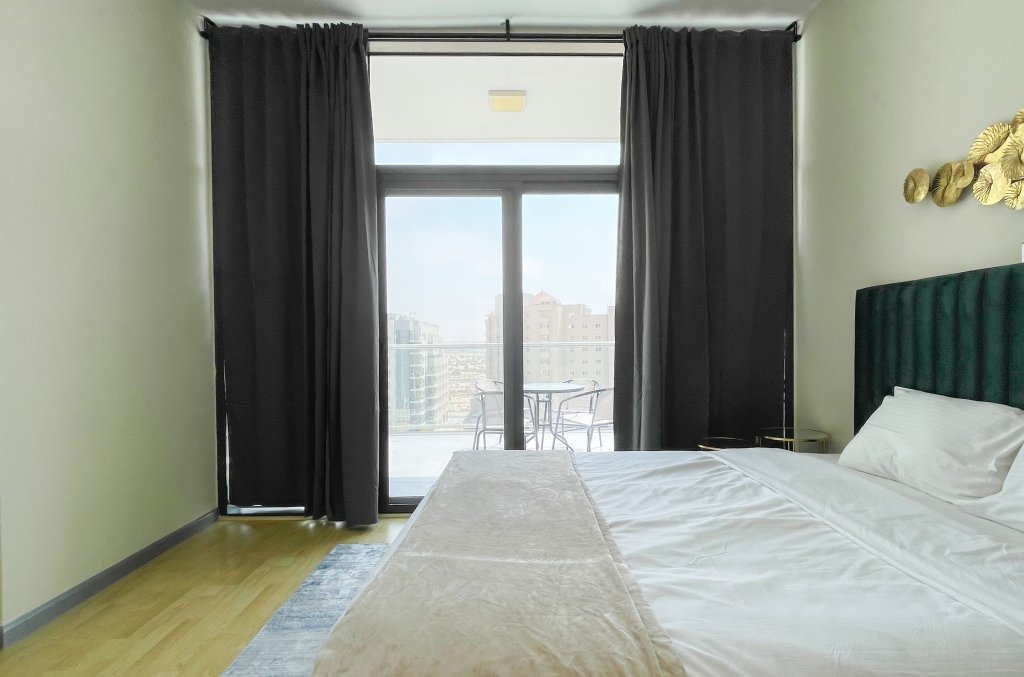 Дубай: Elite LUX Holiday Homes - Superb & Convenient 2 BR Duplex in Silicon Oasis Dubai