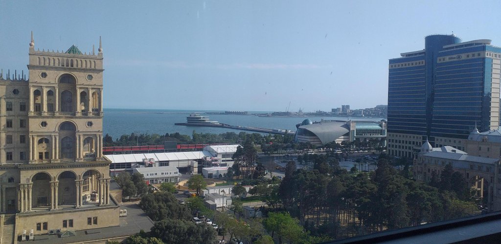 Баку: Апартаменты Квартира в Центре г.Баку с Видом на Море!