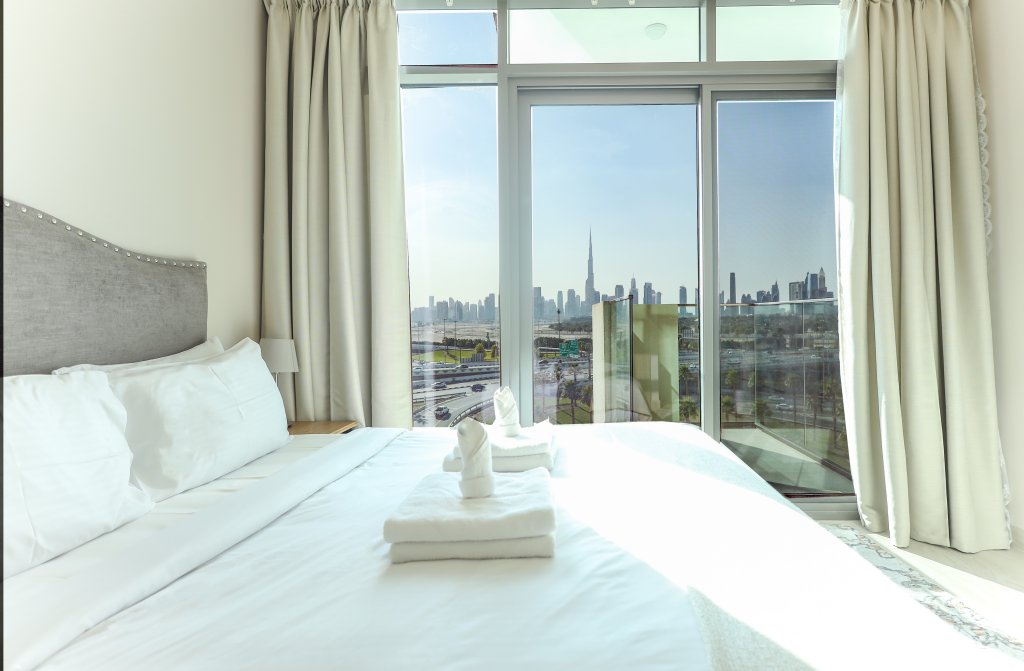 Дубай: Elite LUX Holiday Homes - Skyline Oasis – One Bedroom Premium Apartment in Al Jaddaf