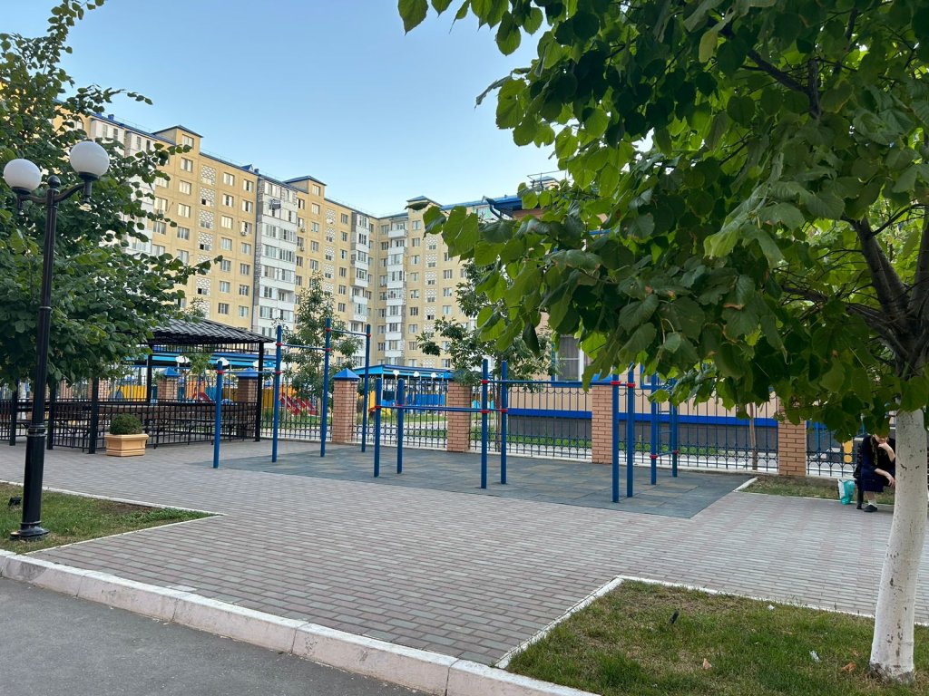 Турали: Апартаменты "Эленика" в Центре Каспийска с видом на море