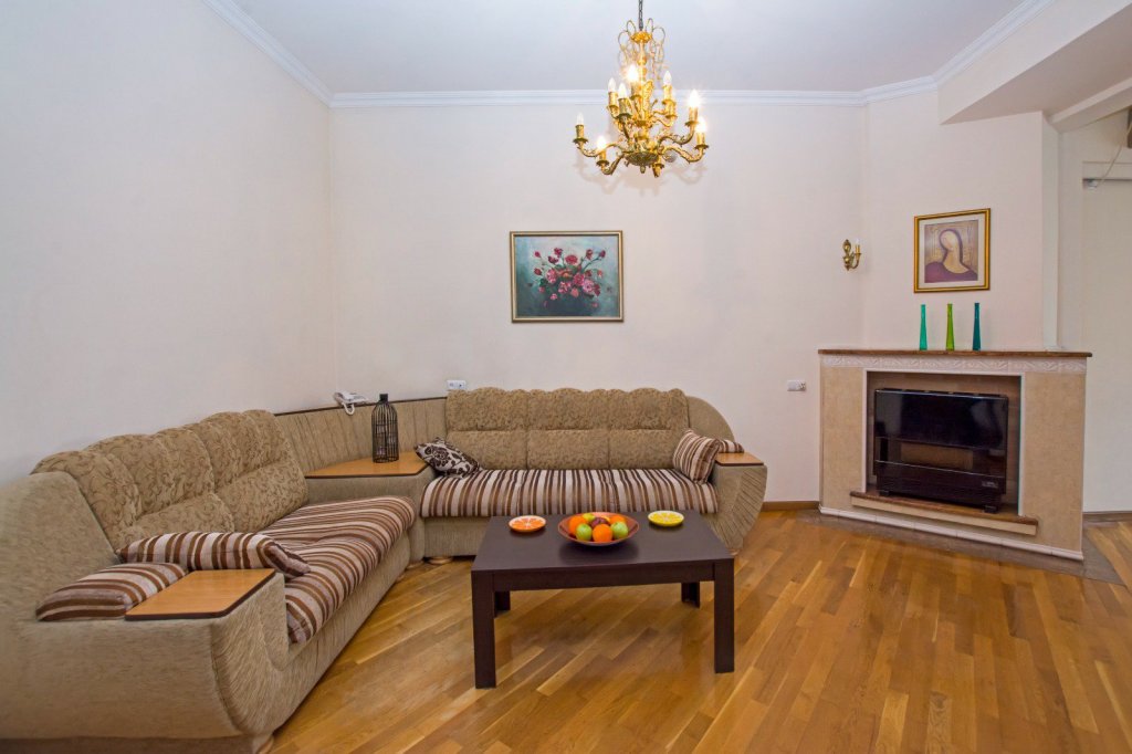 Ереван: Апартаменты RentInnYerevan, Vardanants Street 7