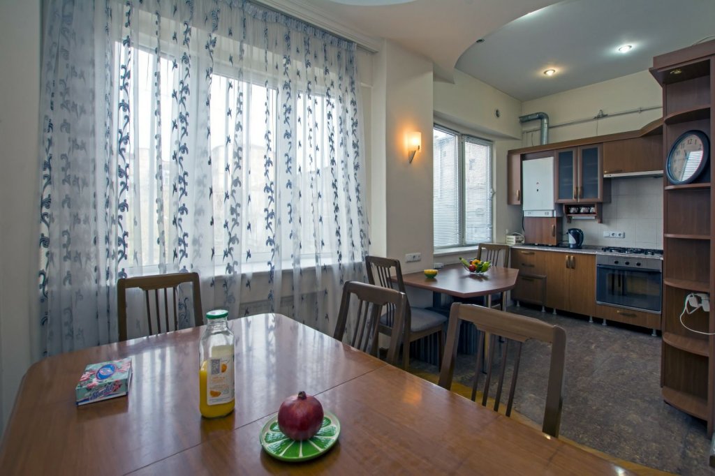 Ереван: Апартаменты RentInnYerevan, Vardanants Street 7