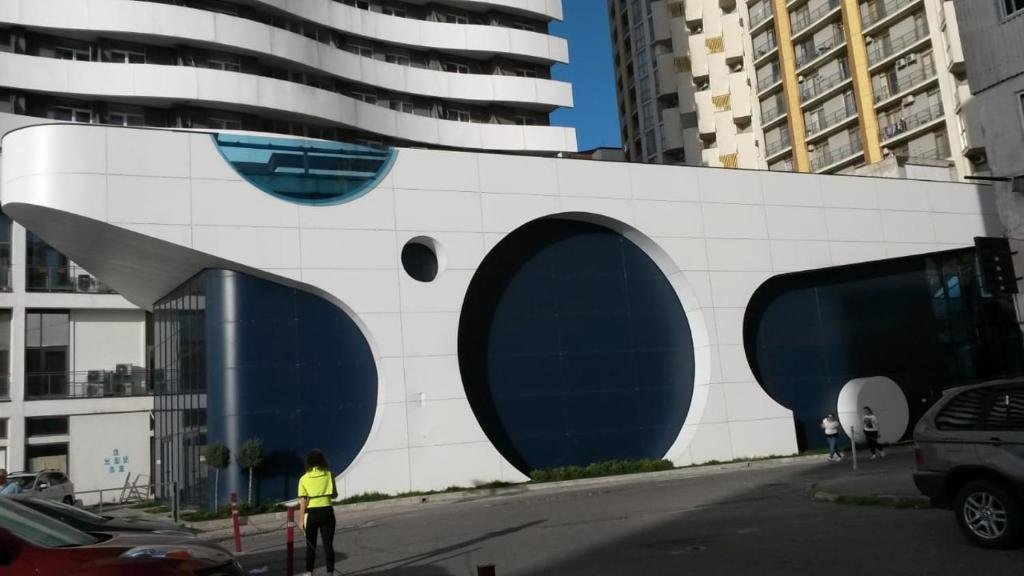 Батуми: Batumi Sea Side Apartment