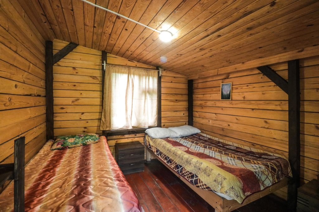 Манжерок: Красный камень
