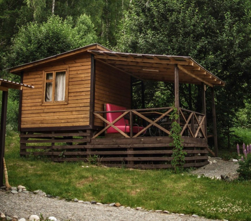 Манжерок: Красный камень