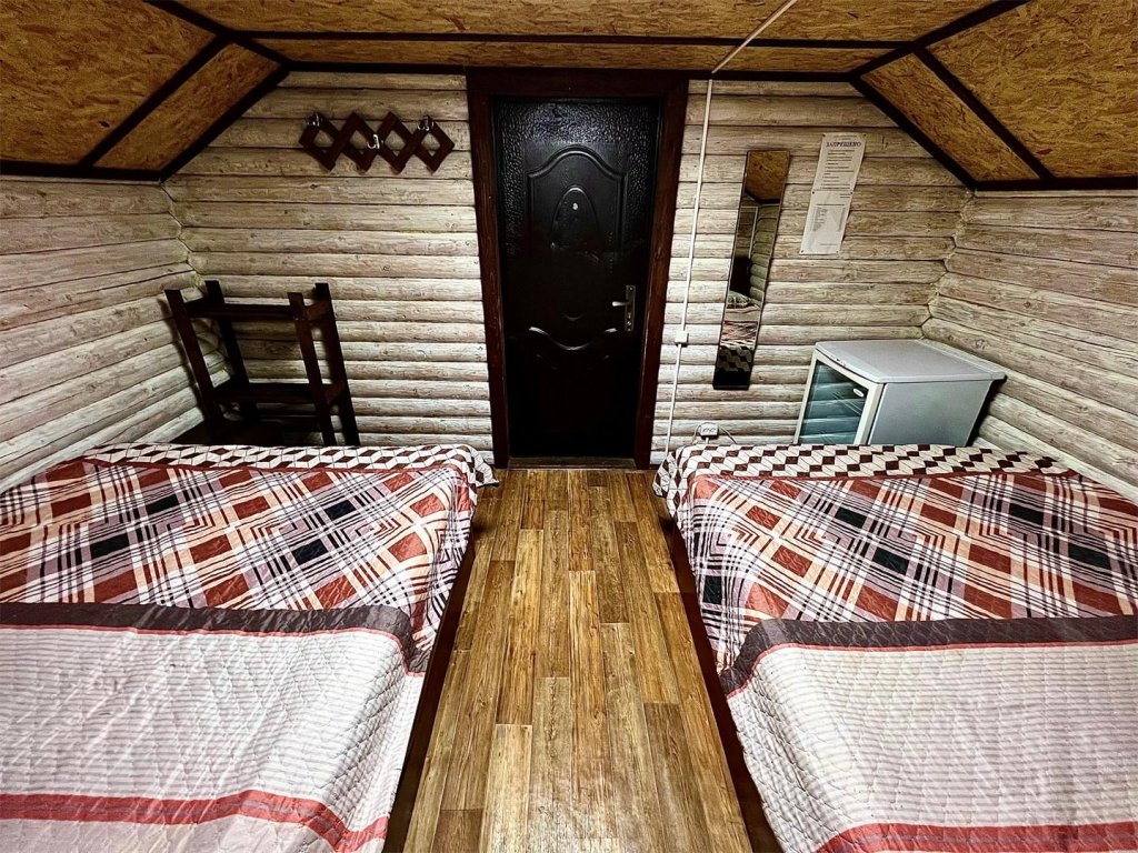 Манжерок: Красный камень