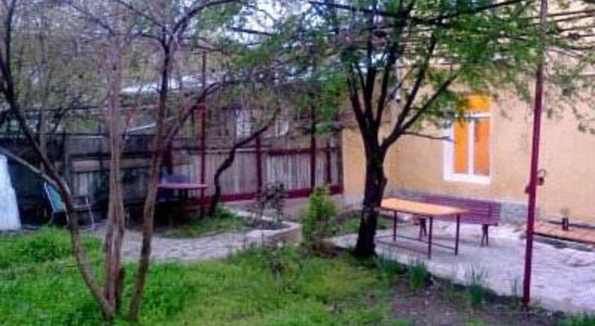 Тбилиси: Lemon Hostel