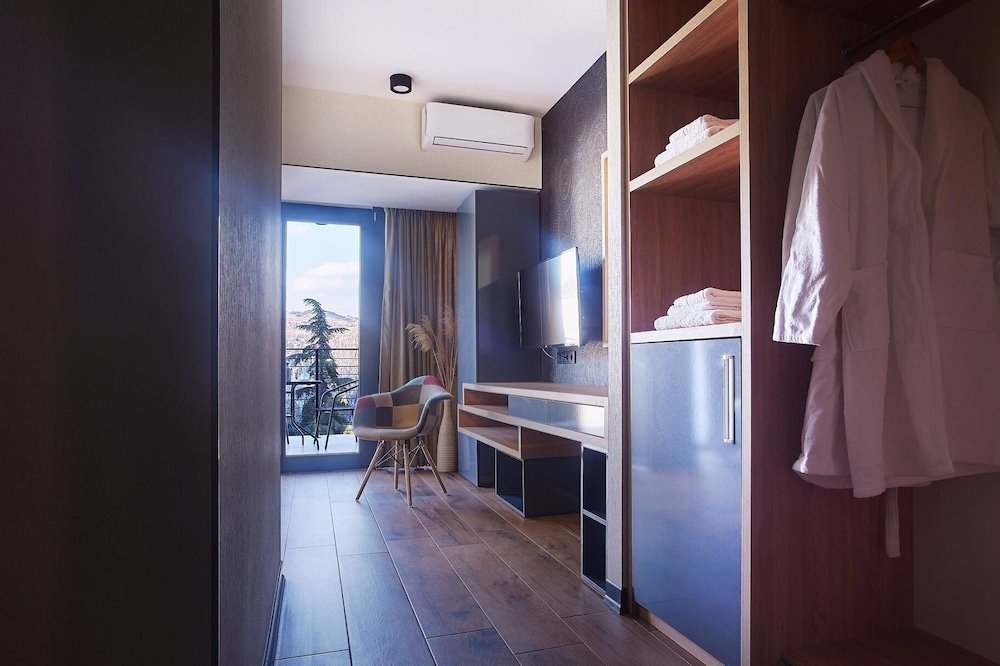 Тбилиси: Green Floor Apartments