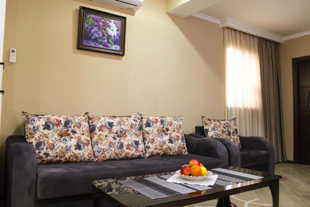 Тбилиси: Lasha Apartment