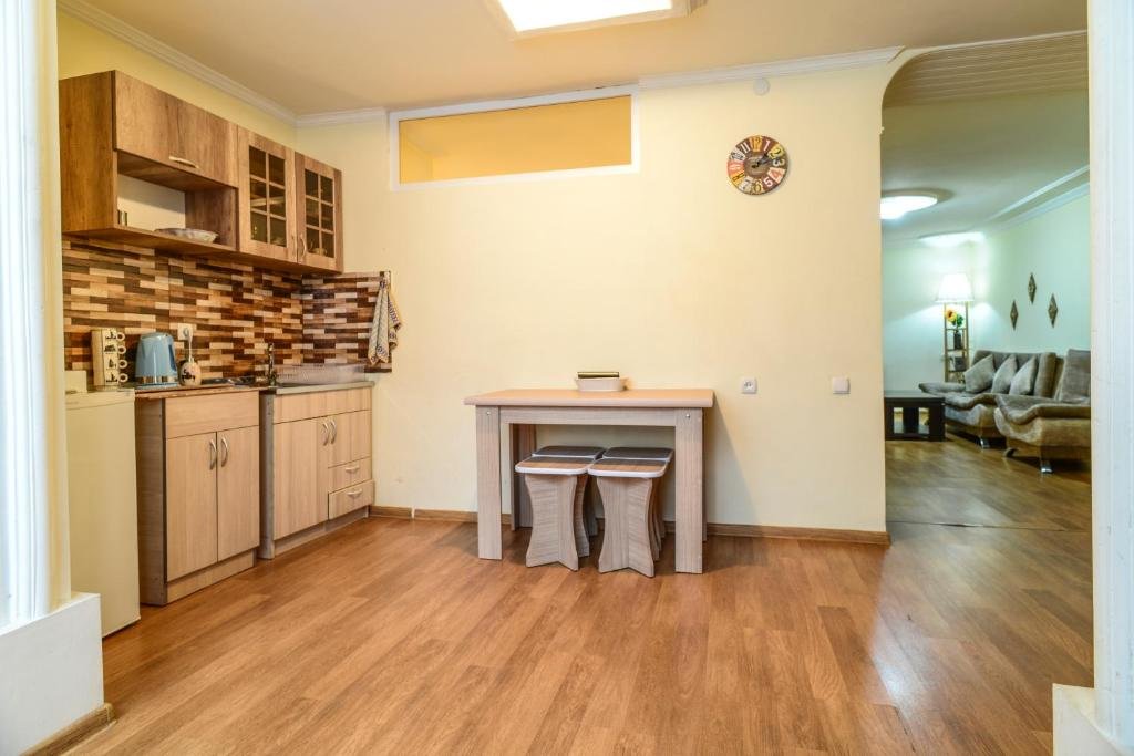 Тбилиси: Liberty Square Apartment