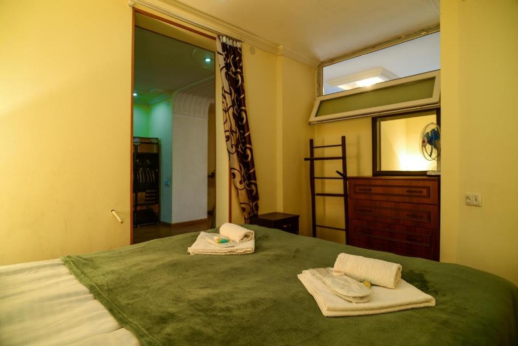 Тбилиси: Liberty Square Apartment