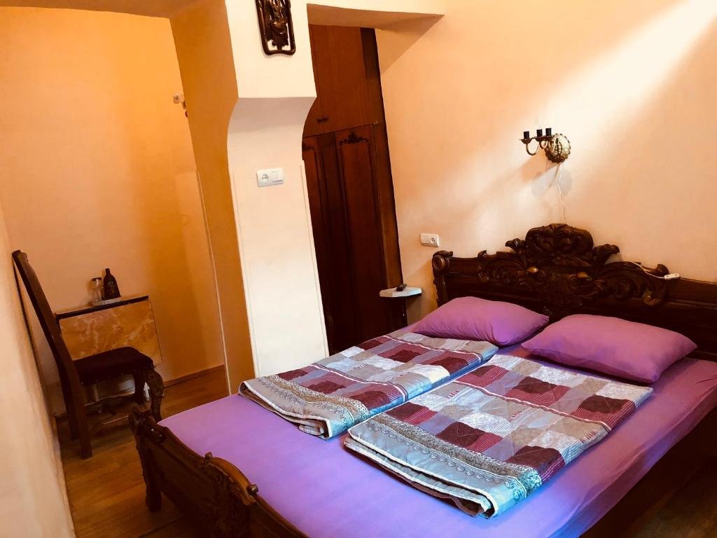 Тбилиси: Hostel in Old Tbilisi
