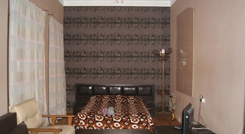 Тбилиси: Metekhi Rise XO Hotel
