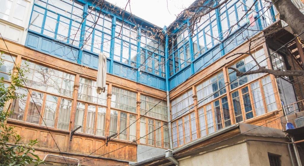 Тбилиси: Proper Apartments Art House