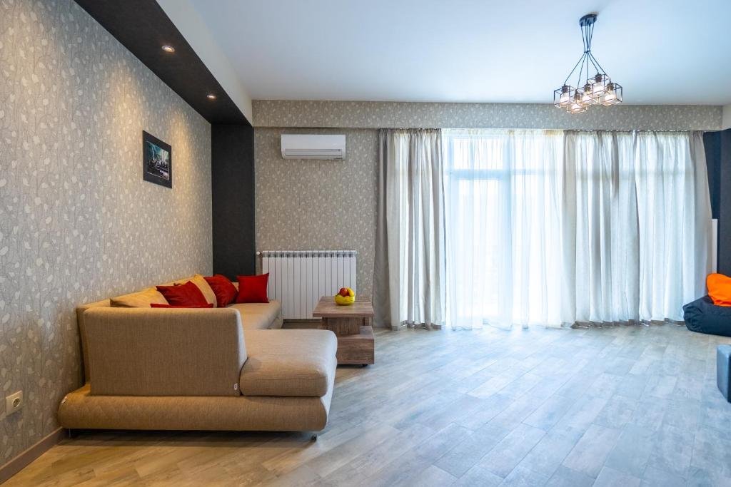 Тбилиси: Proper Apartments Modern Apartment in Avlabari