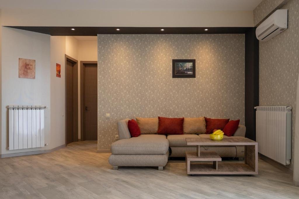 Тбилиси: Proper Apartments Modern Apartment in Avlabari
