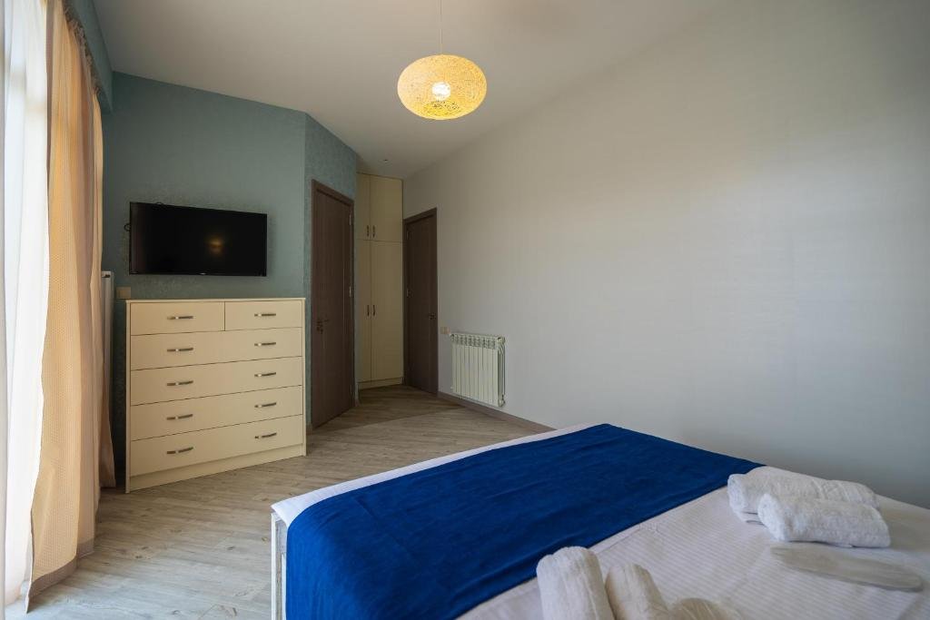Тбилиси: Proper Apartments Modern Apartment in Avlabari