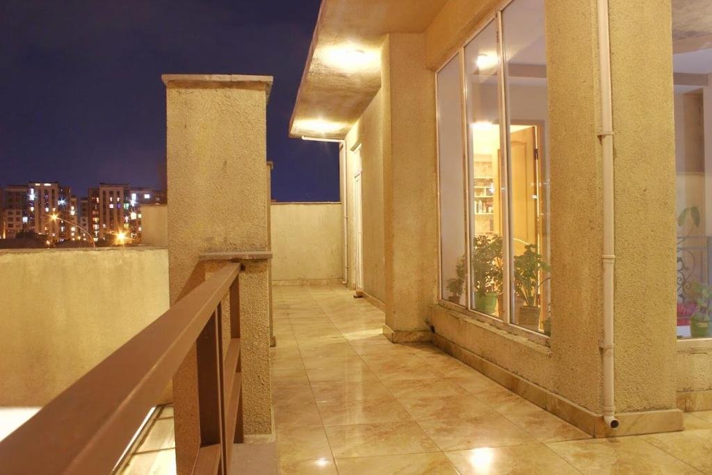 Тбилиси: Mr Happy’s Villa