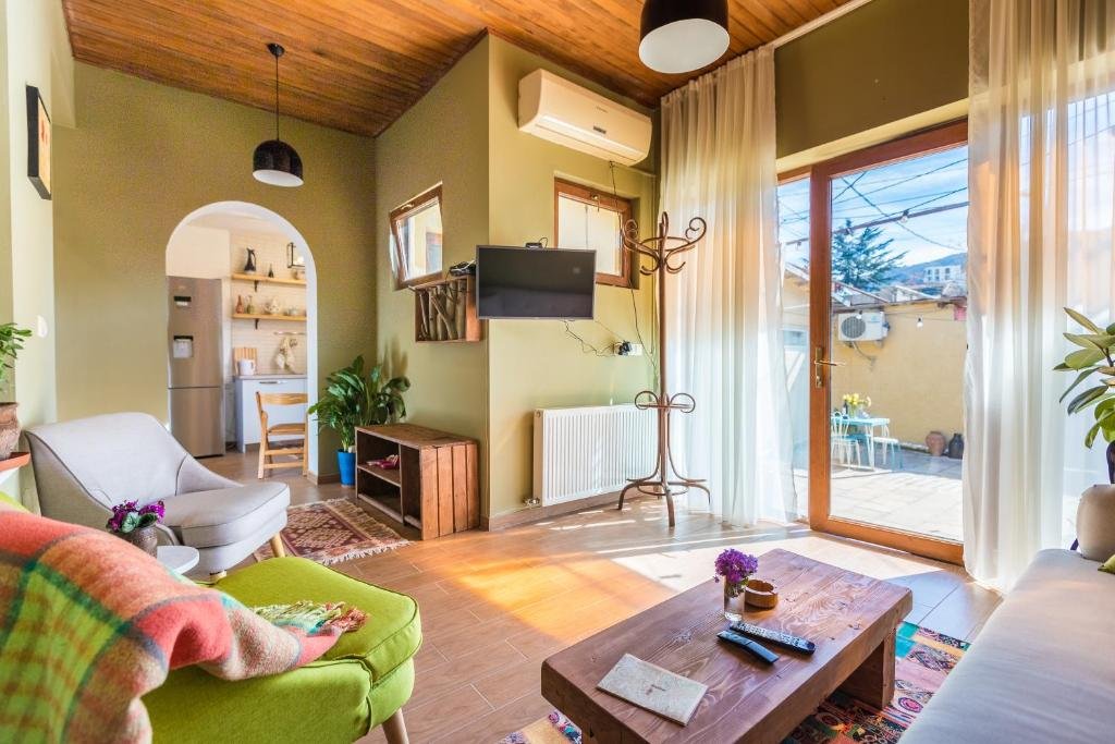 Тбилиси: our cozy home