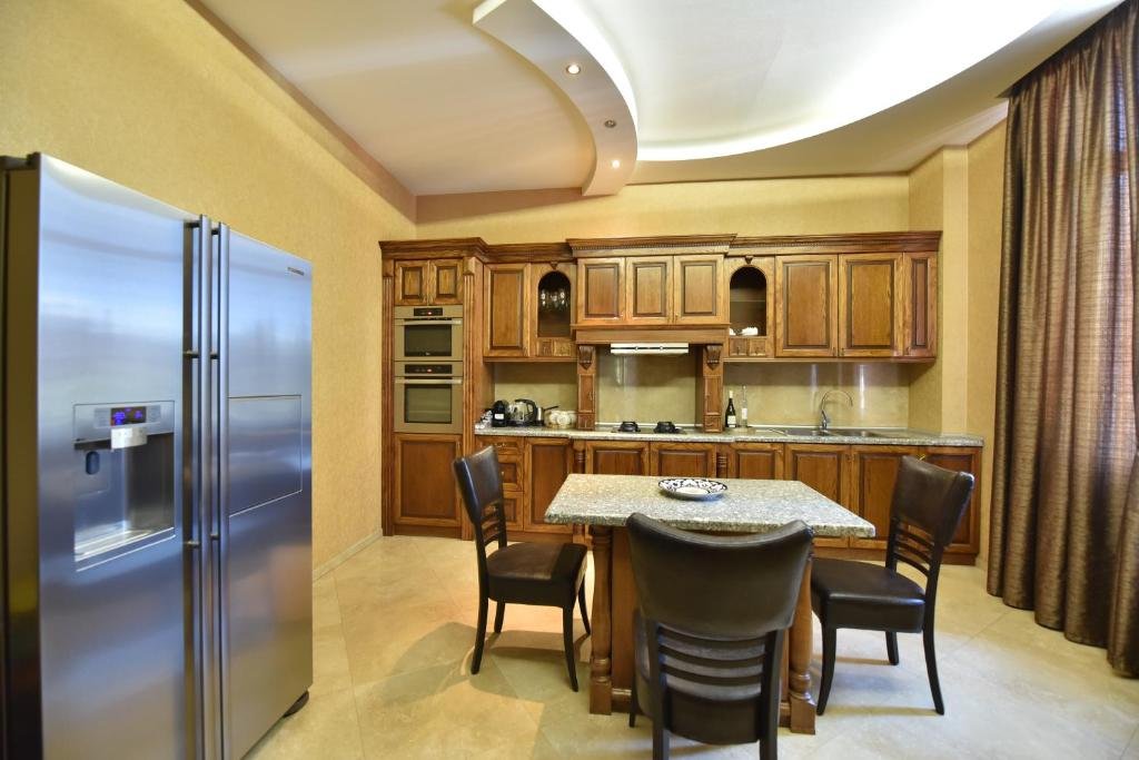 Тбилиси: Perfect Apartment in the Center of Tbilisi