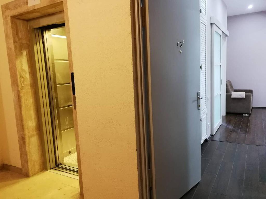 Тбилиси: New on Kaczynsky street
