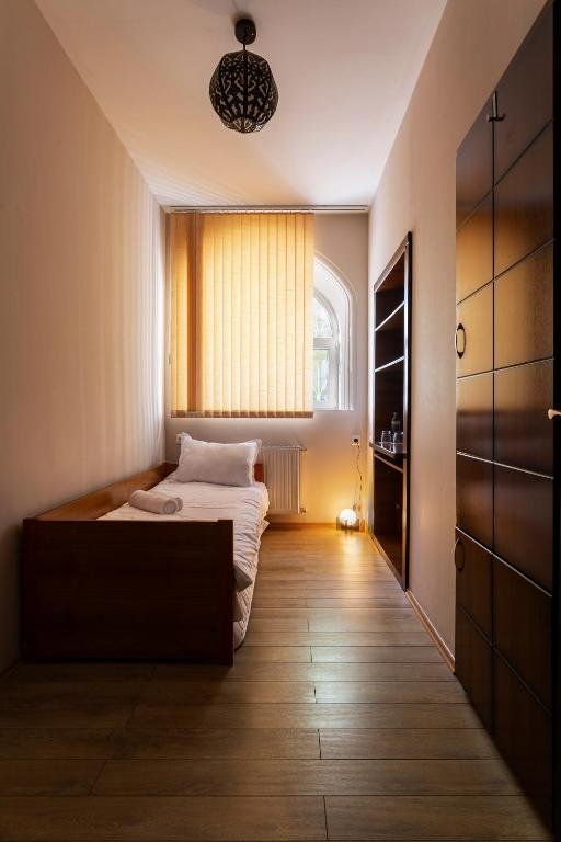 carousel image 2