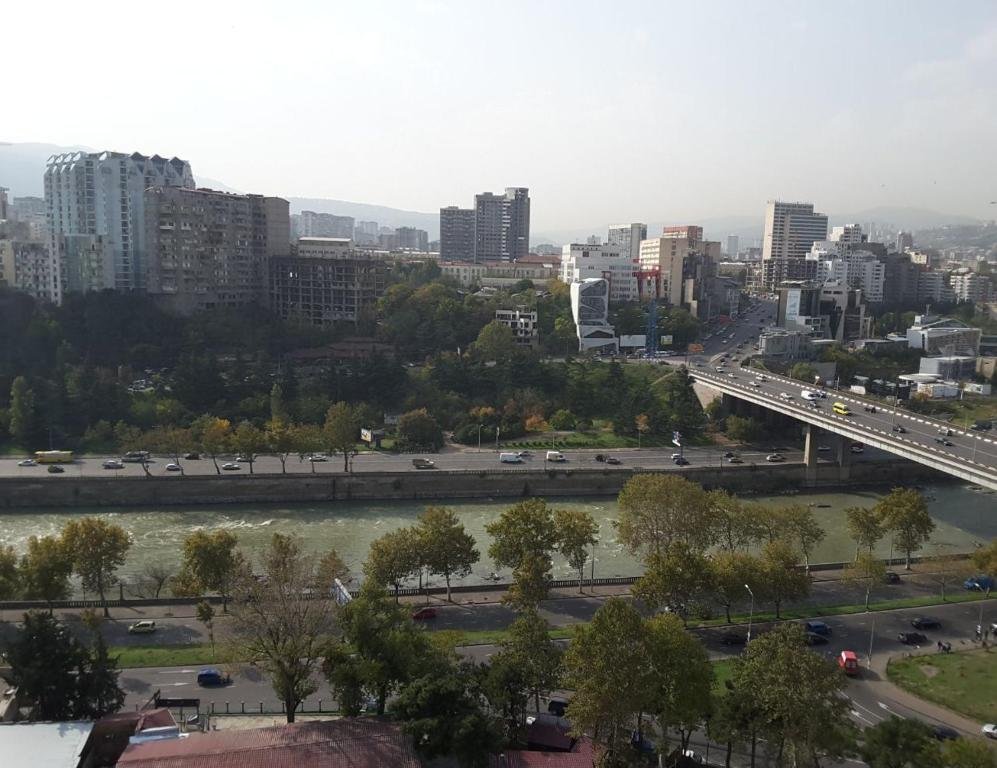 Тбилиси: RIVERTOWER Tbilisi
