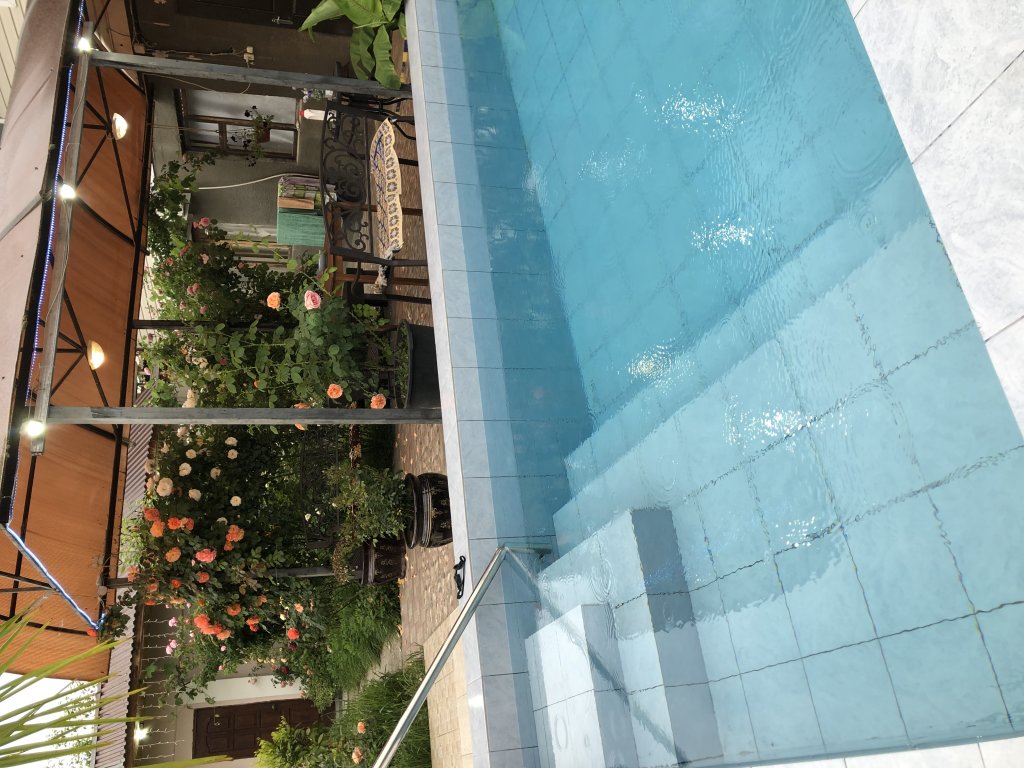 Сухум: Гостевой дом Роза