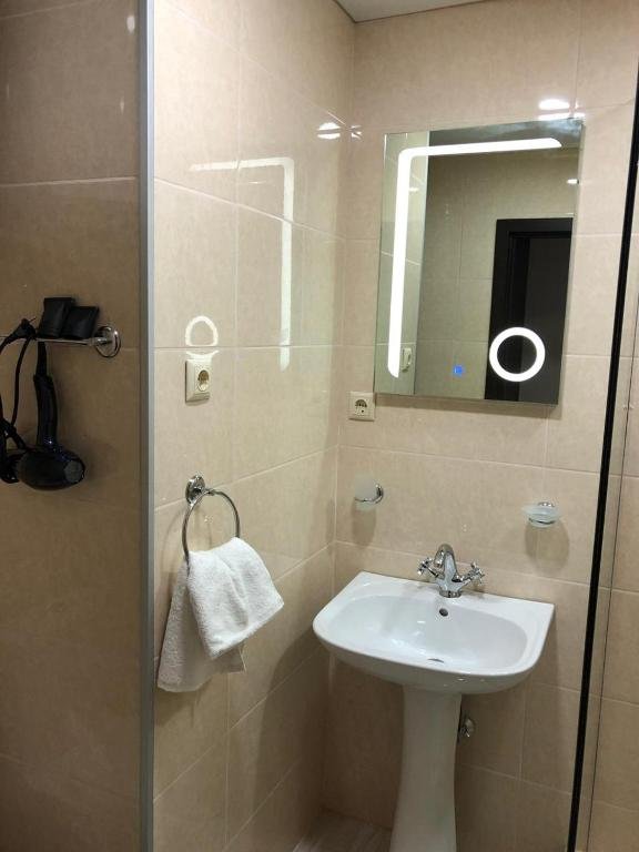Батуми: Room 15 Batumi