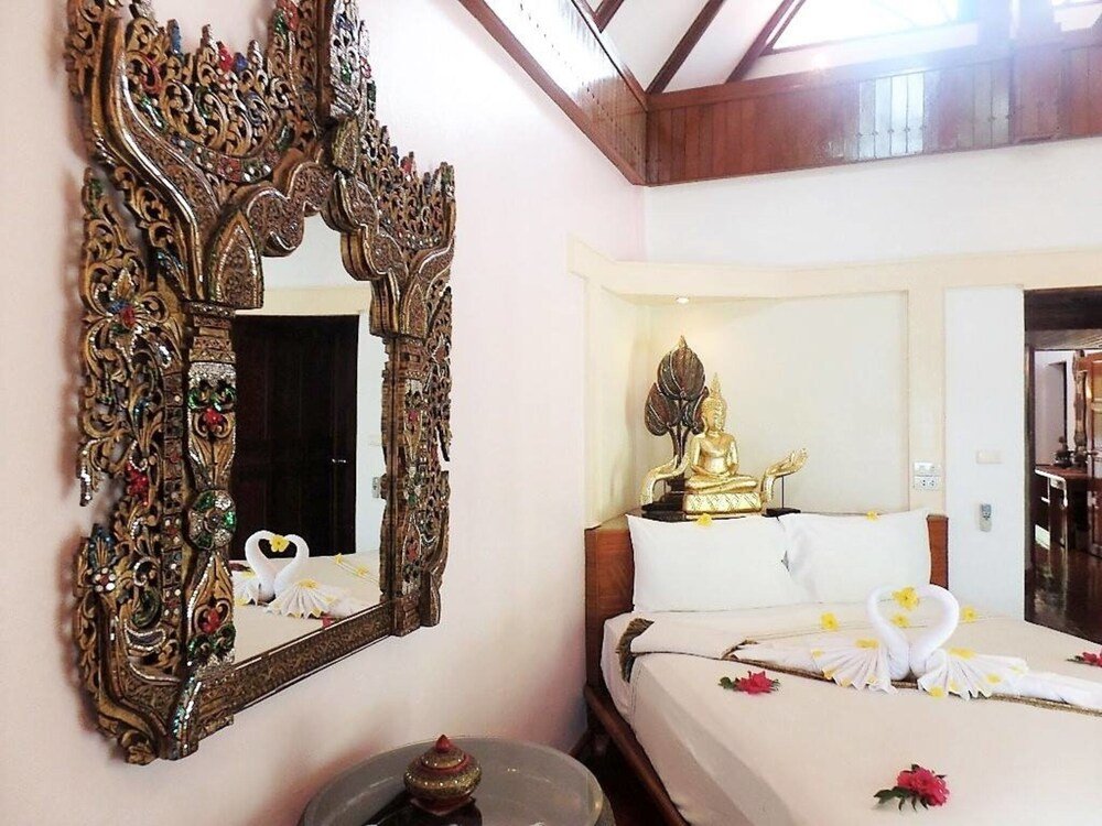 Royal Living Koh Samui - Villa 1 With 8 Meters to Beach — фото 5