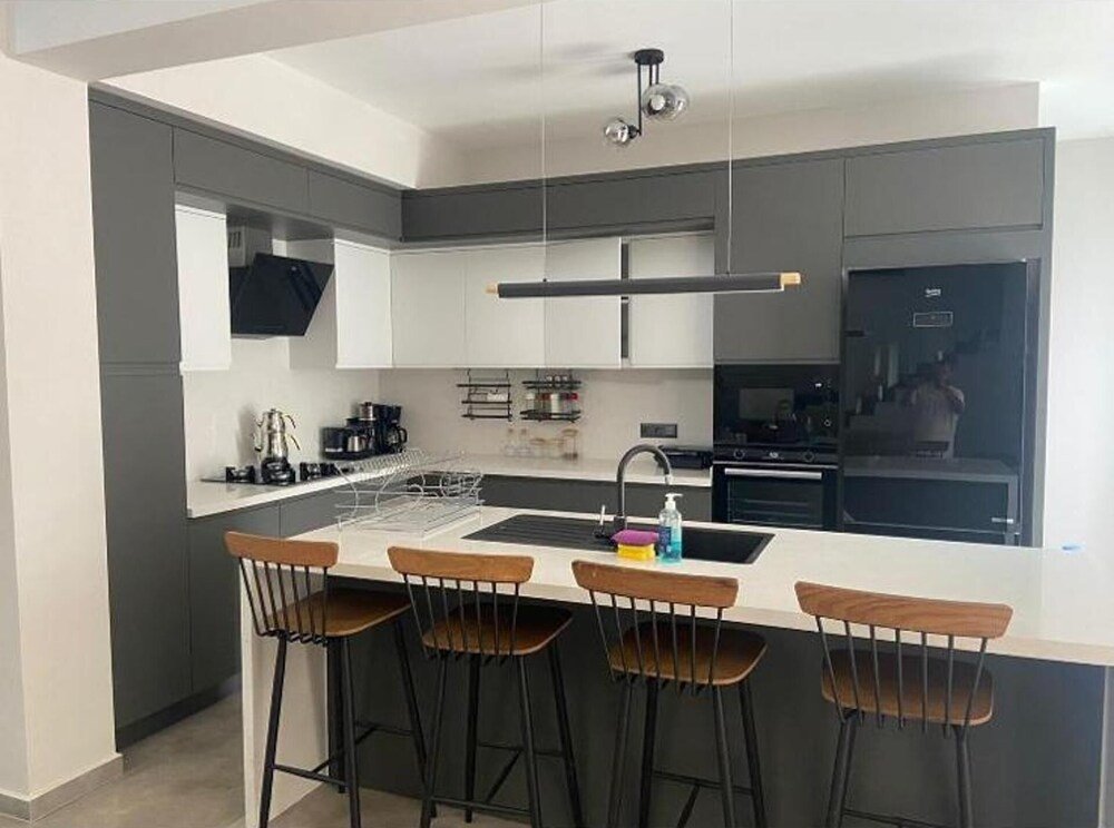 Дальян: Super Delux 6-bed Villa Brave