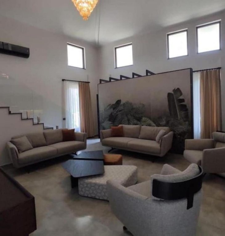 Дальян: Super Delux 6-bed Villa Brave