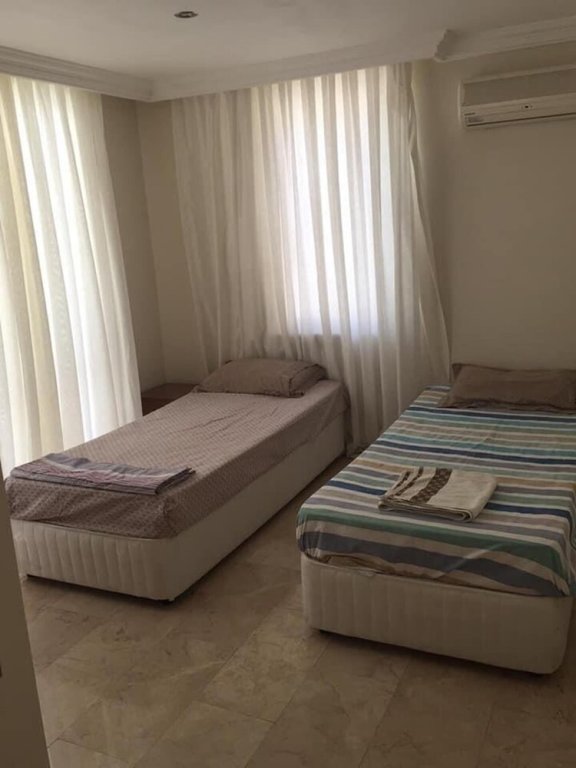 Аланья: Remarkable 2-bed Apartment