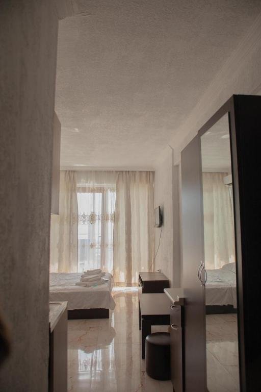 Furnished Self-Catering Space, 50 Meters From The Sea. — фото 6