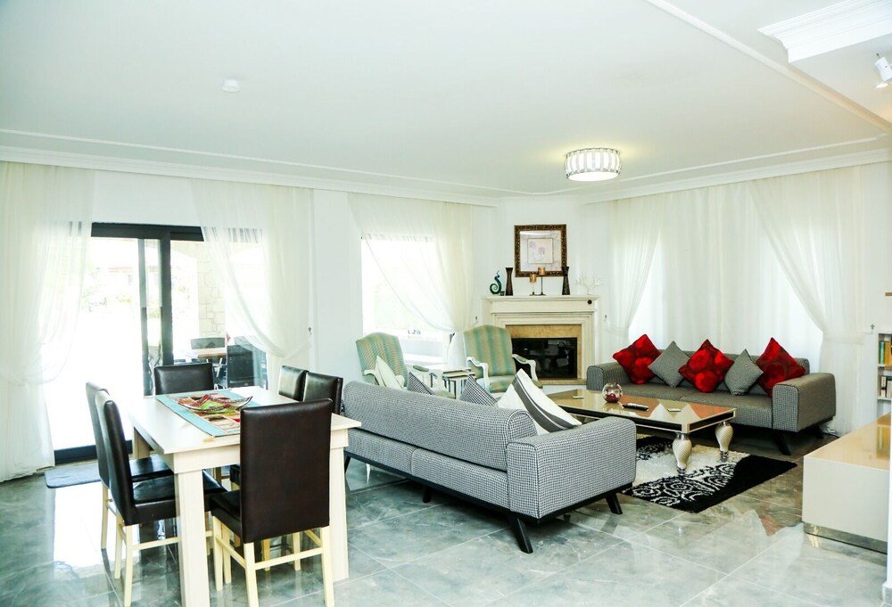 Дальян: Remarkable Private 4-bed Villa in Dalyan With Pool