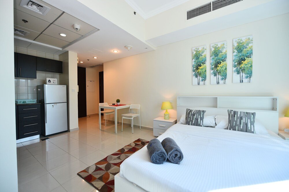 Дубай: RYN - Dubai Marina Studio with balcony