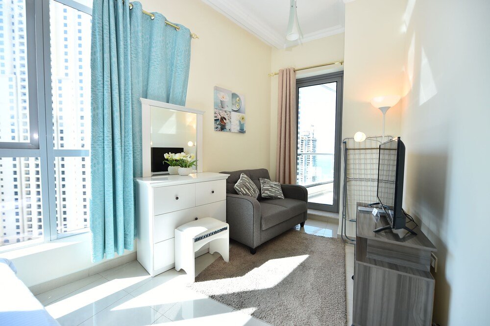 Дубай: RYN - Dubai Marina Studio with balcony