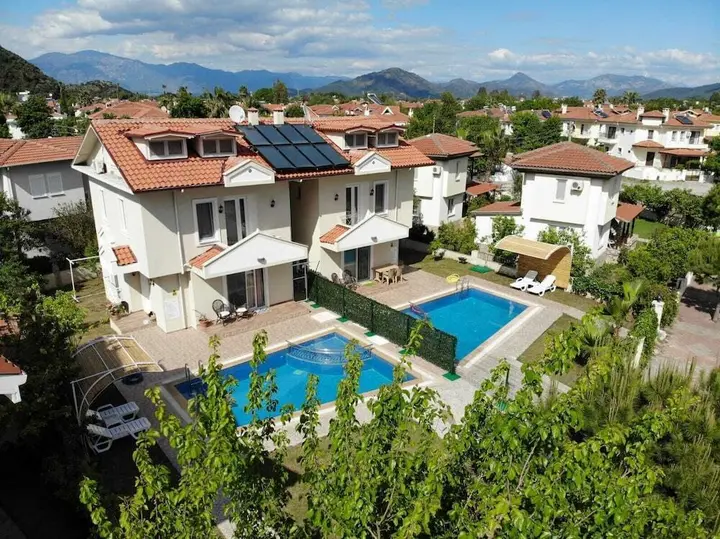 Дальян: Villa Savran