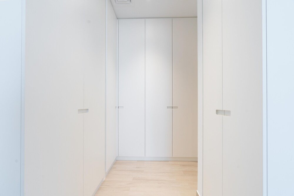 Дубай: SuperHost - Tranquil Cozy Apartment in the Heart of JVC