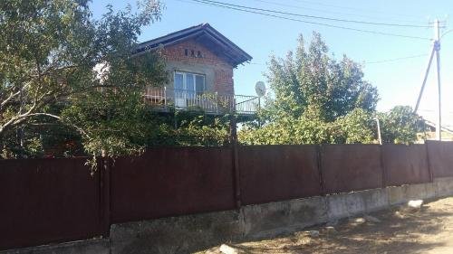 Удабно: Savane