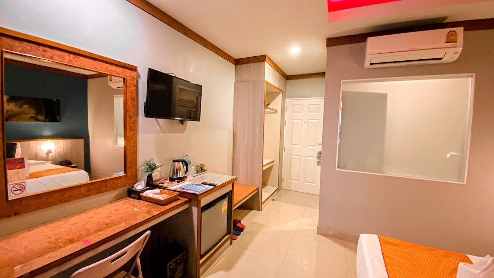 Чайя: K2 Hotel at Thachang