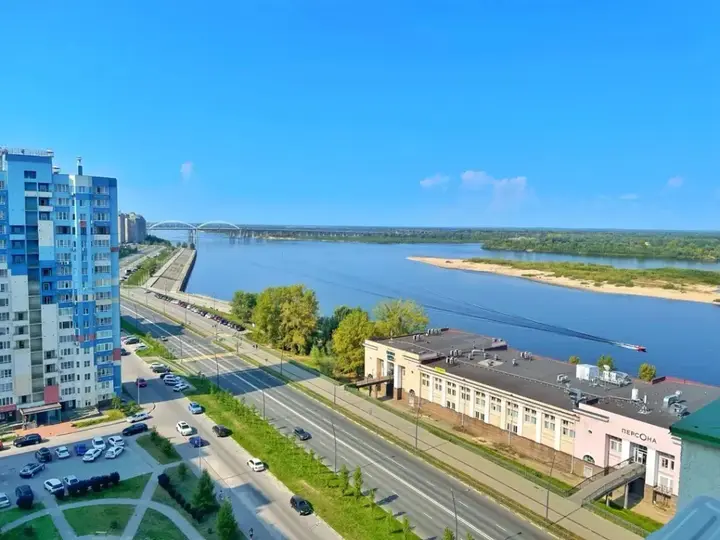 Нижний Новгород: Квартира с панорамным видом на Волгу