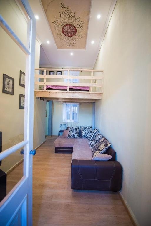 Тбилиси: Tabidze apartments