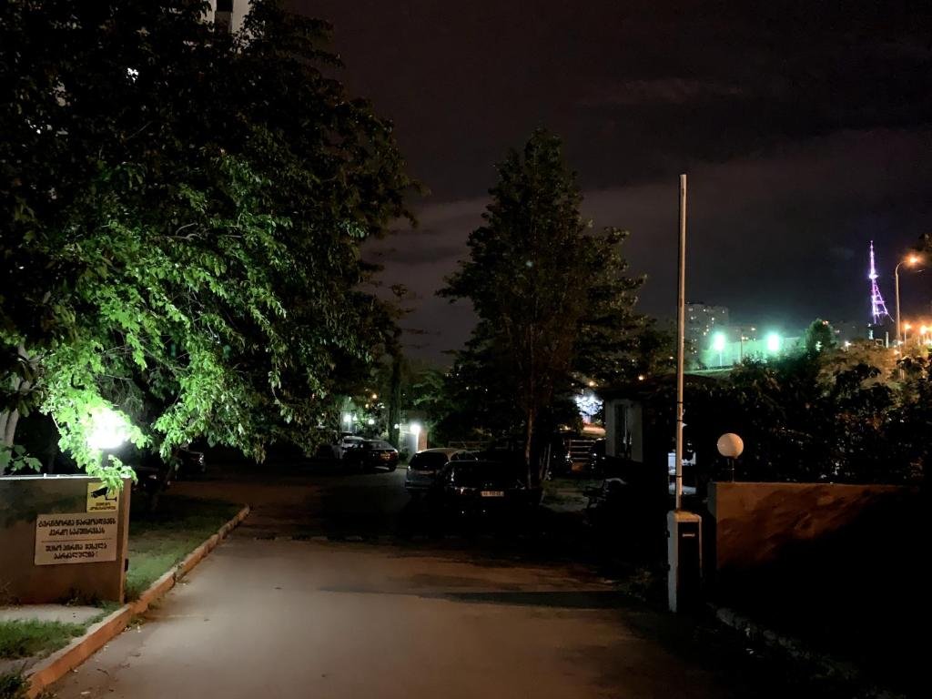 Тбилиси: Sunny Park Apartment