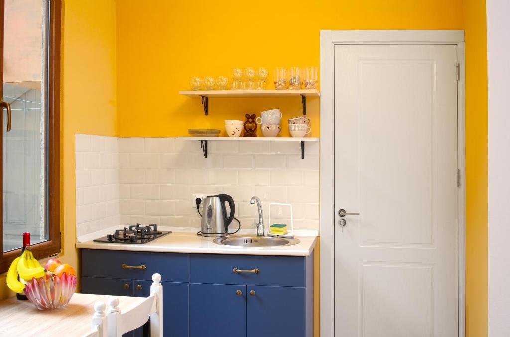 Тбилиси: Sunburst Apartment