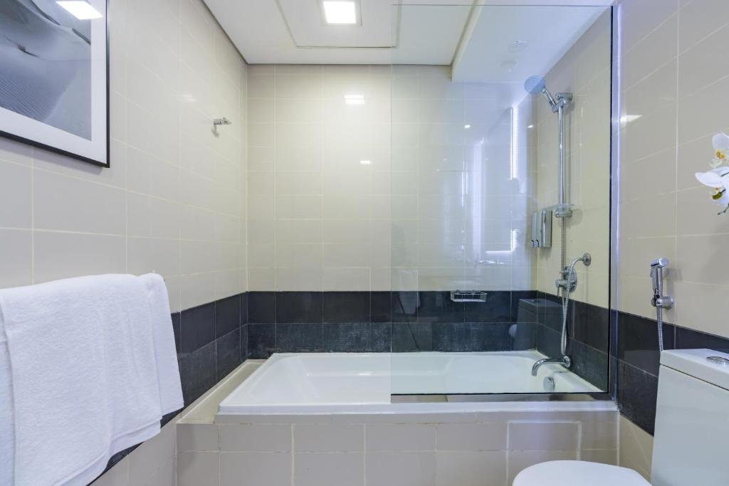 Дубай: Luxurious 1B With Opera & fountains views