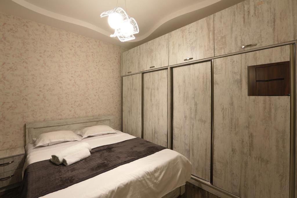 Тбилиси: Tbilisi, Saburtalo, Shartava
