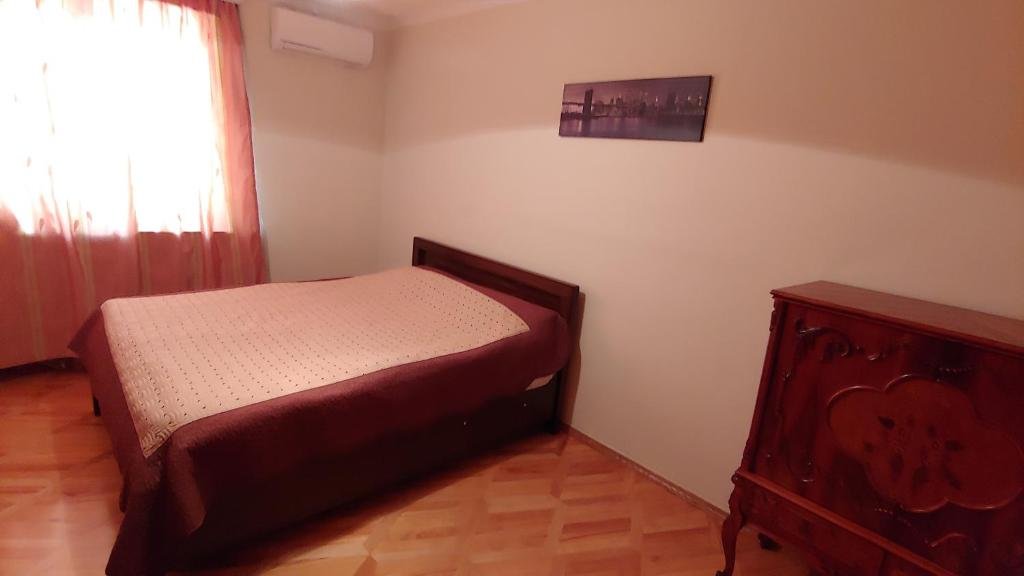 Тбилиси: Saakadze Square Apartment