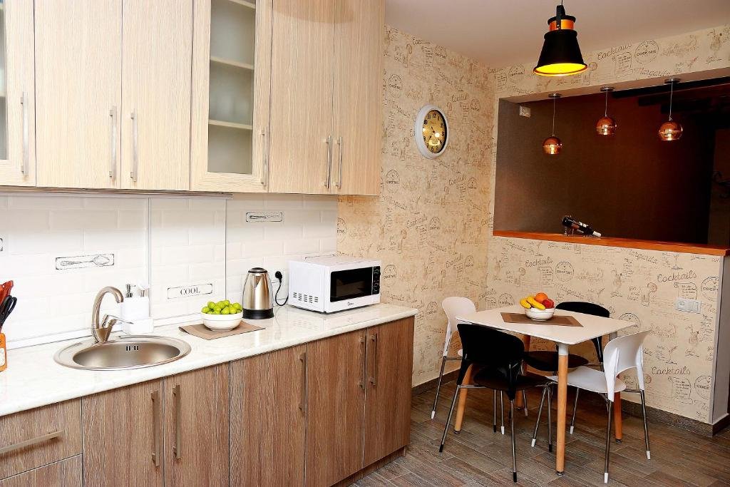 Тбилиси: Tbilisi Trinity Apartment